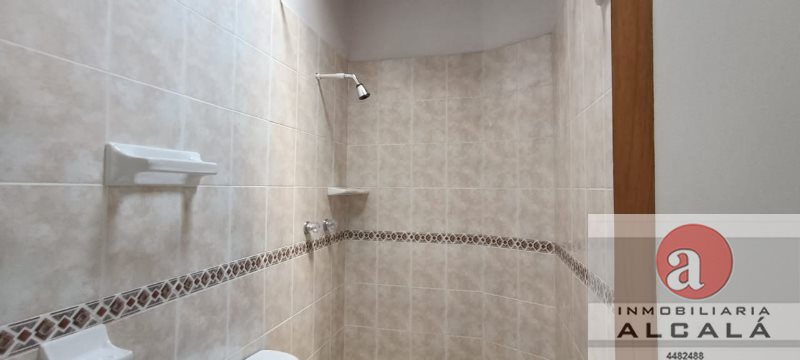 foto_30512_187_6039979177_ss.jpeg