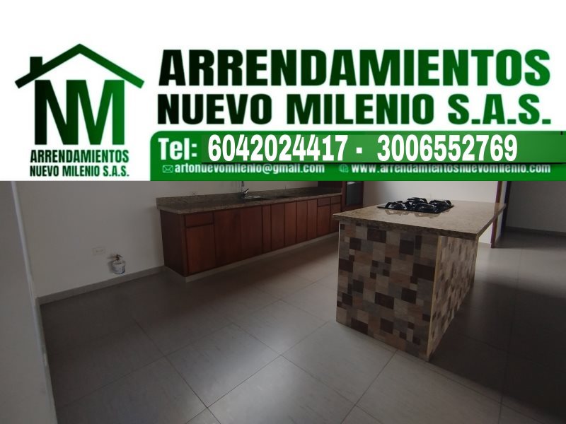 Casa-Finca disponible para Arriendo en Envigado La Mina Foto numero 1