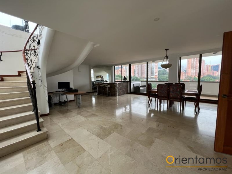 Apartamento disponible para la venta en Medellín el codigo es 20114 foto numero 3