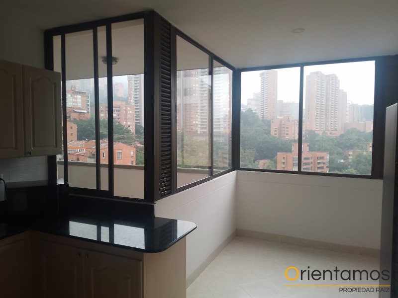 Apartamento disponible para la venta en Medellín el codigo es 20114 foto numero 11