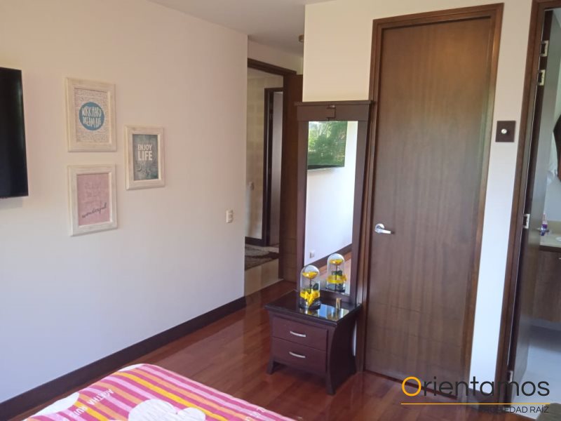 Apartamento disponible para la venta en Medellín el codigo es 20557 foto numero 20