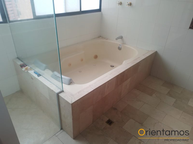 Apartamento disponible para la venta en Medellín el codigo es 20114 foto numero 21