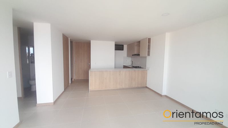 Apartamento disponible para el arriendo en Envigado el codigo es 20712 foto numero 2