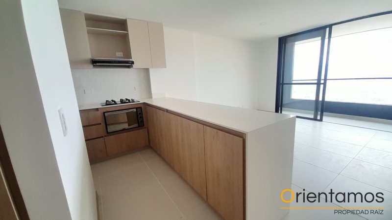 Apartamento disponible para el arriendo en Envigado el codigo es 20712 foto numero 3