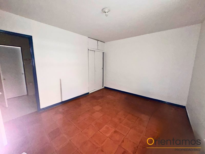 Casa-local disponible para el arriendo en Medellín el codigo es 20675 foto numero 13