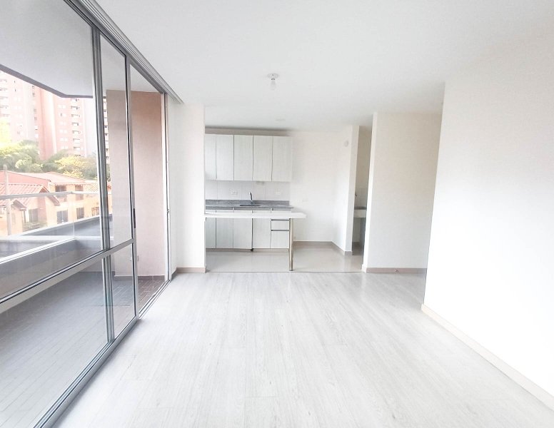 Apartamento en arriendo en ITAGUI, 76 m², 3 alcobas, 2 baños