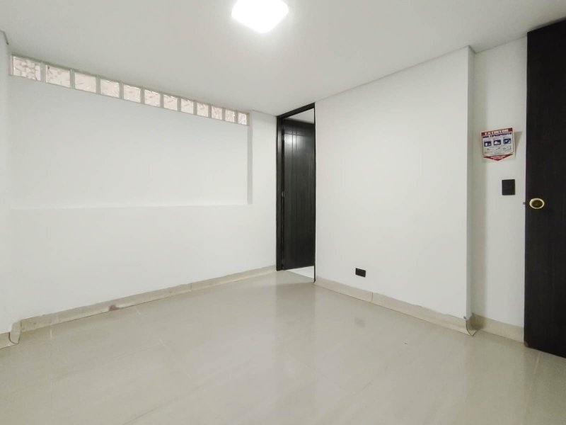 Oficina en arriendo en SAN ANTONIO DE PRADO, 13 m², 1 baño