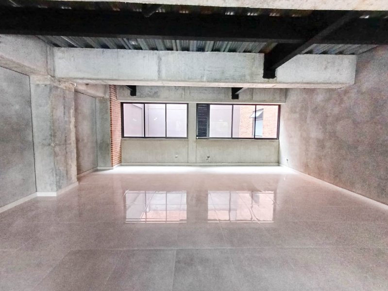 Local en arriendo en FLORESTA, 68 m², 1 baño