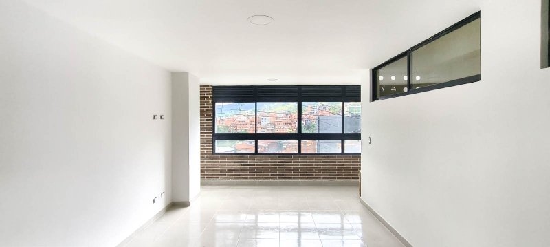 Apartamento en arriendo en SAN ANTONIO DE PRADO, 68 m², 2 alcobas, 2 baños