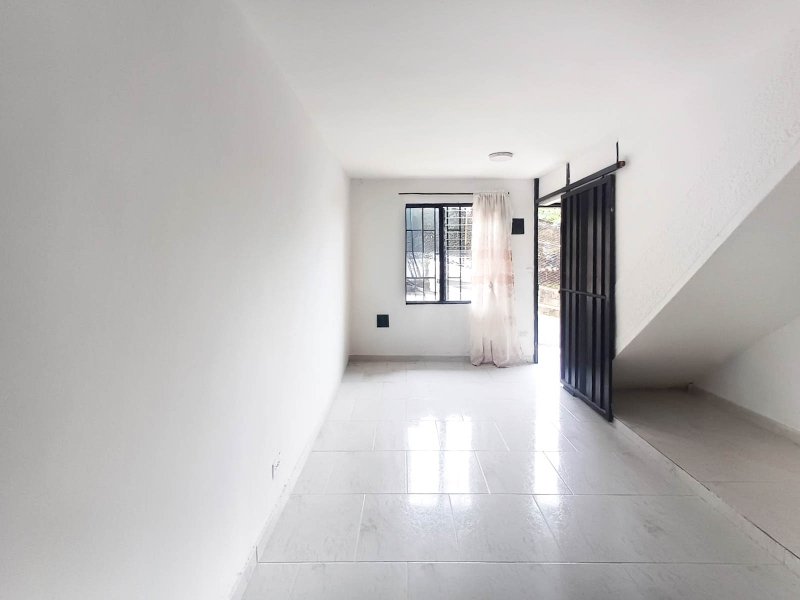 Apartaestudio en arriendo en LA ESTRELLA, 35 m², 1 baño