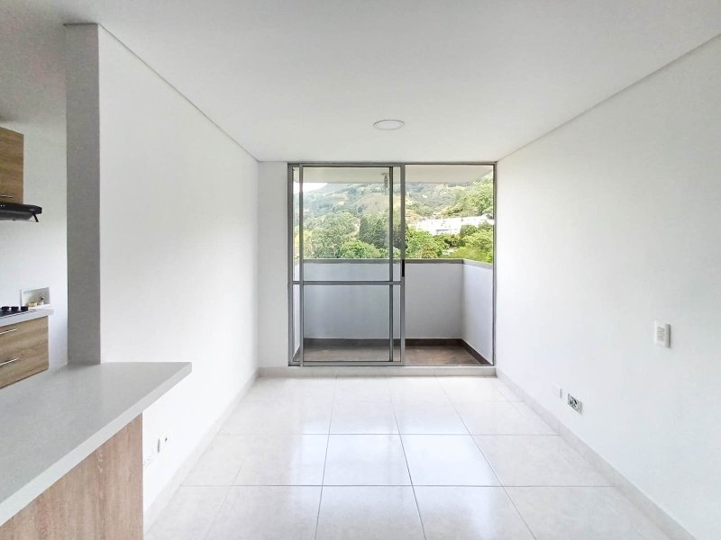 Apartamento en arriendo en LA ESTRELLA, 52 m², 2 alcobas, 2 baños