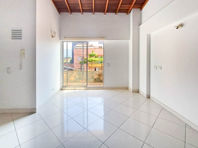 Apartamento en arriendo en LA ESTRELLA, 78 m², 2 alcobas, 2 baños