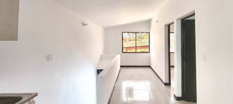 Apartamento en arriendo en ROBLEDO, 68 m², 2 alcobas, 1 baño