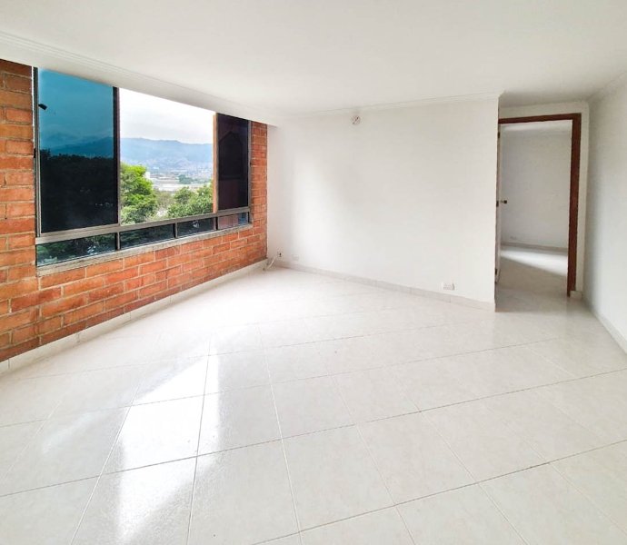 Apartamento en arriendo en POBLADO, 60 m², 2 alcobas, 2 baños