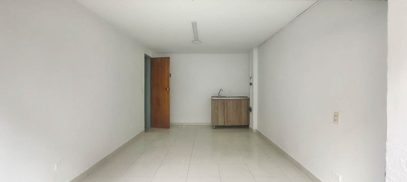 Local en arriendo en SAN ANTONIO DE PRADO, 17 m², 1 baño