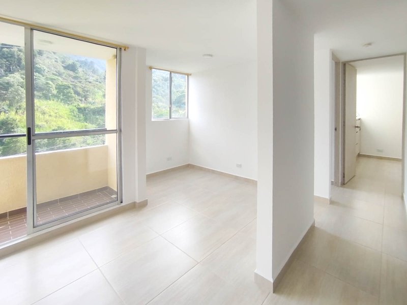 Apartamento en arriendo en LA ESTRELLA, 50 m², 2 alcobas, 2 baños