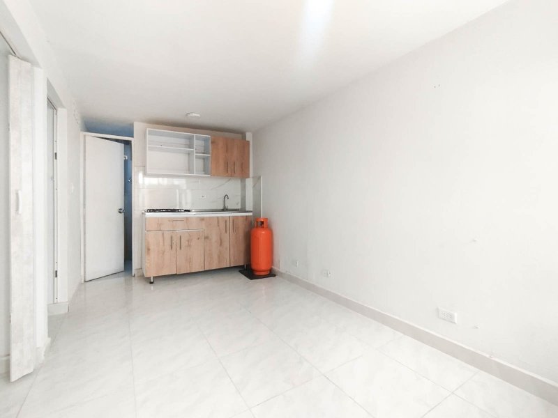 Casa en arriendo en LA ESTRELLA, 32 m², 2 alcobas, 1 baño