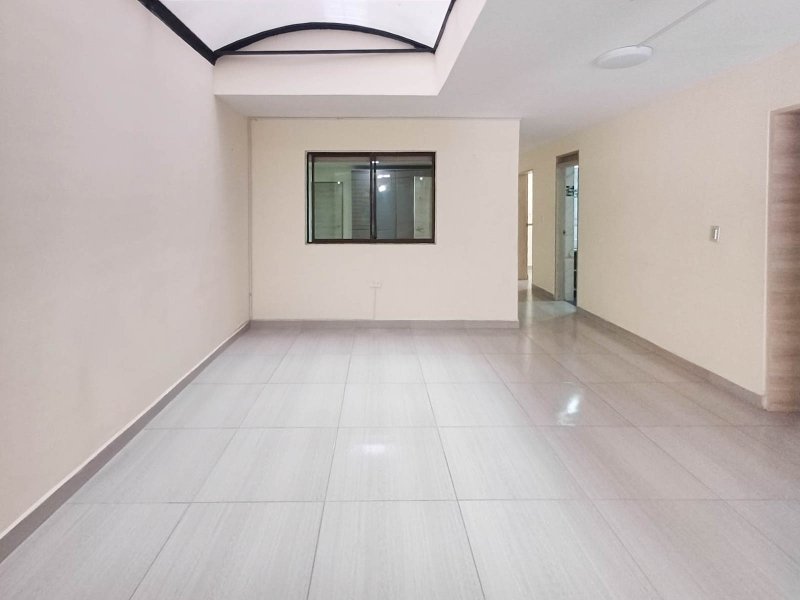 Casa en arriendo en LA ESTRELLA, 140 m², 4 alcobas, 2 baños