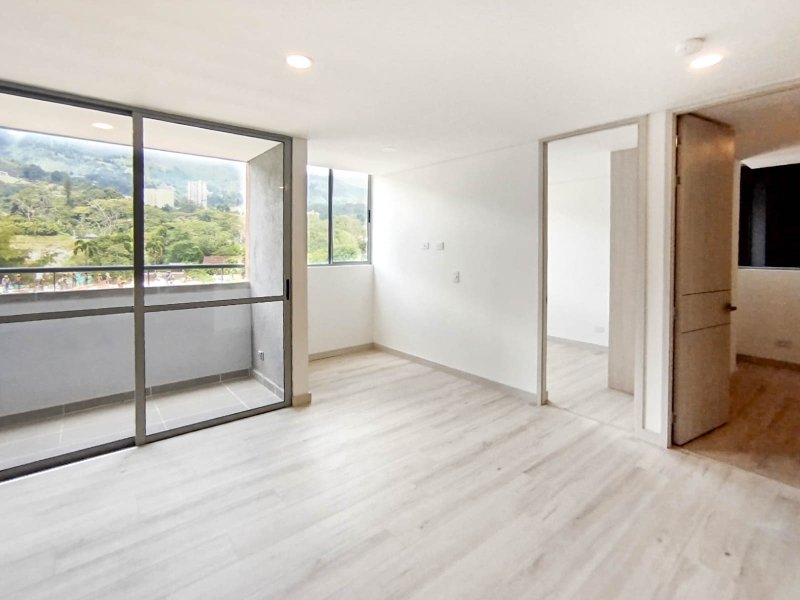 Apartamento en arriendo en LA ESTRELLA, 60 m², 2 alcobas, 2 baños
