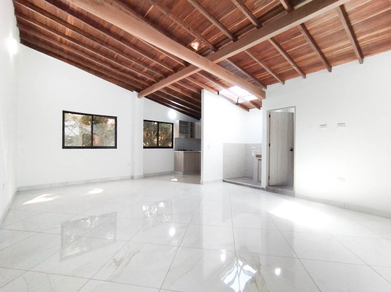 Apartamento en arriendo en ITAGUI, 70 m², 2 alcobas, 2 baños