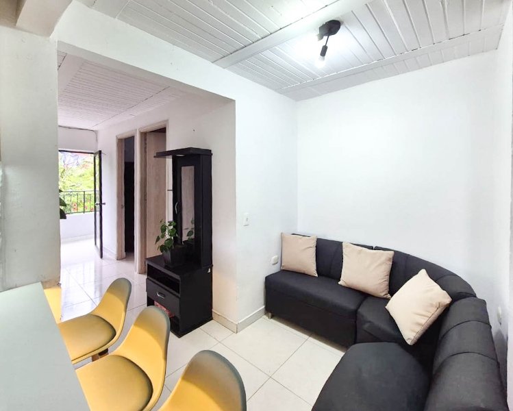 Casa en arriendo en SAN ANTONIO DE PRADO, 60 m², 3 alcobas, 1 baño