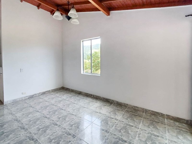 Apartamento en arriendo en SAN ANTONIO DE PRADO, 65 m², 3 alcobas, 1 baño