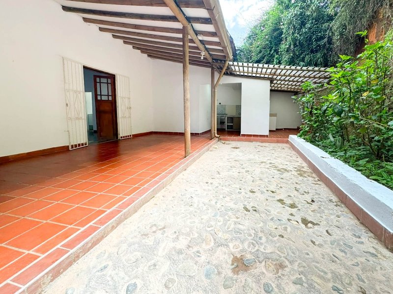 Casa-Finca en arriendo en LA ESTRELLA, 500 m², 3 alcobas, 3 baños