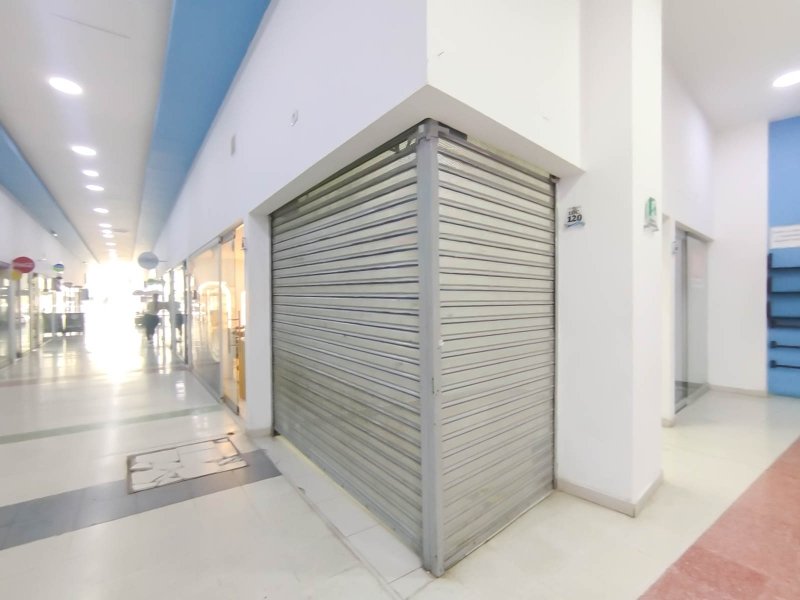 Local en arriendo en LA ESTRELLA, 30 m²