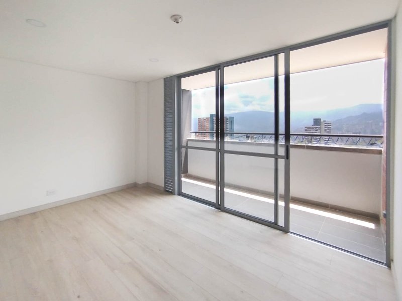 Apartamento en arriendo en LA ESTRELLA, 70 m², 3 alcobas, 2 baños