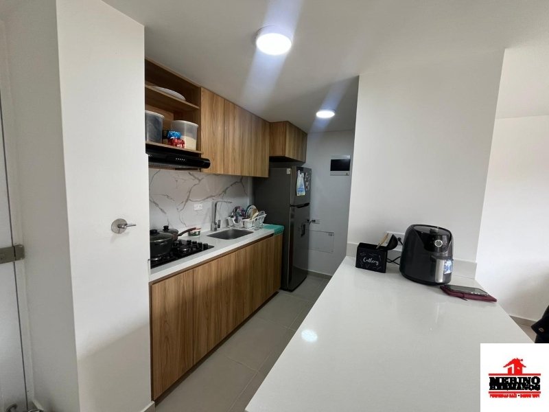 Venta de apartamento en la ceja de 52 metros 3 habitaciones 2 baños cocina integral ,unida abierta parqueadero comun ,ascensor piso 4to