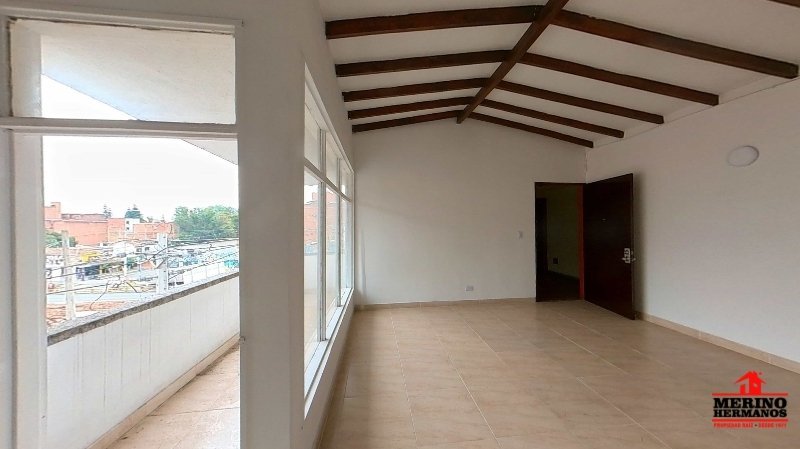 Apartamento en America - foto 4