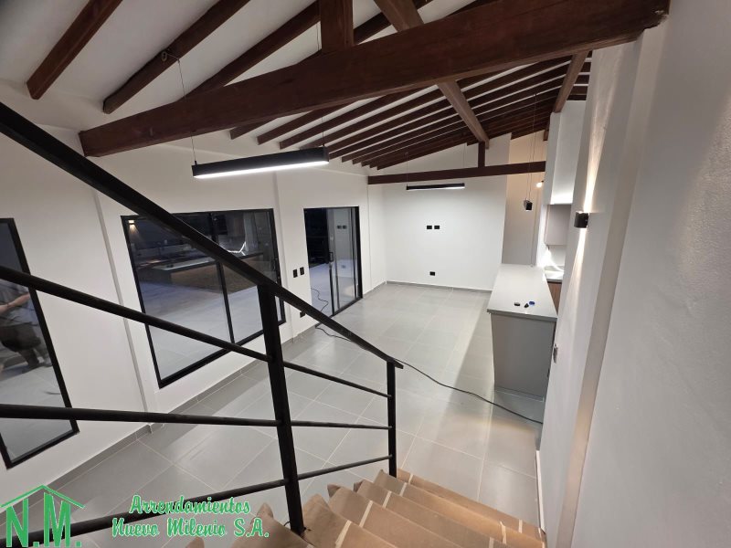 Casa-Finca disponible para Arriendo en La Estrella Ancon Foto numero 1