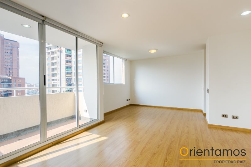 Apartaestudio disponible para el arriendo en Medellín el codigo es 18761 foto numero 2
