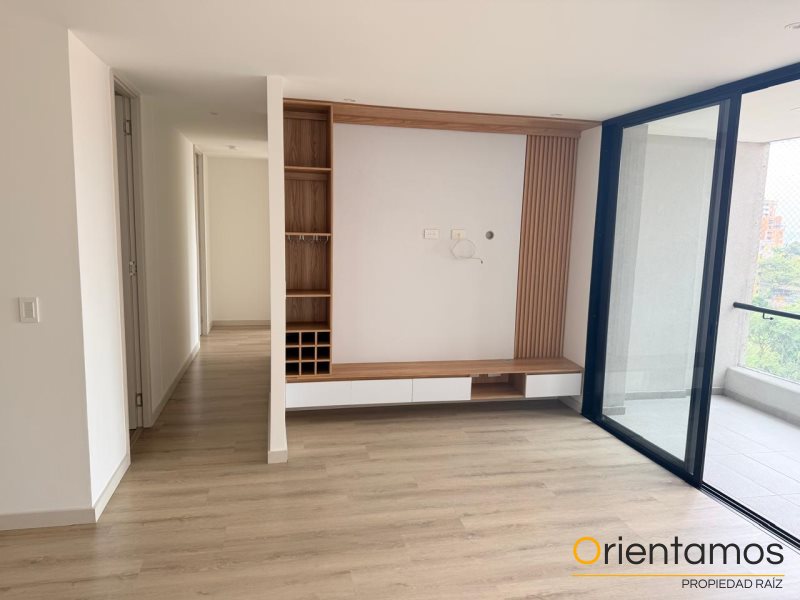 Apartamento disponible para la venta en Envigado el codigo es 20850 foto numero 5