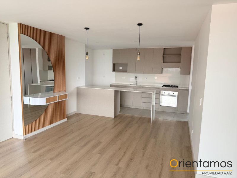 Apartamento disponible para la venta en Envigado el codigo es 20850 foto numero 6