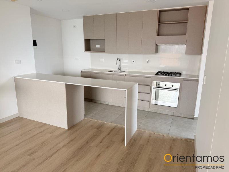 Apartamento disponible para la venta en Envigado el codigo es 20850 foto numero 8