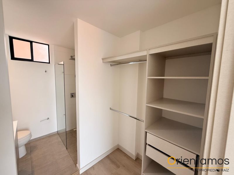 Apartamento disponible para la venta en Envigado el codigo es 20850 foto numero 18