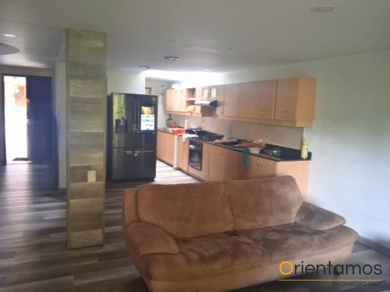 Casa para la venta en Envigado - Envigado el codigo es 20471 foto numero 4