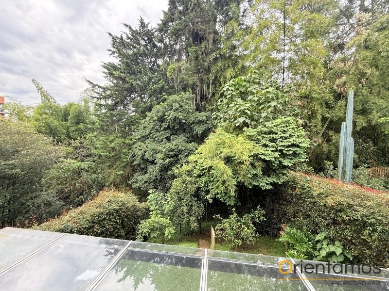 Casa para la venta en Envigado - San Lucas el codigo es 21088 foto numero 25