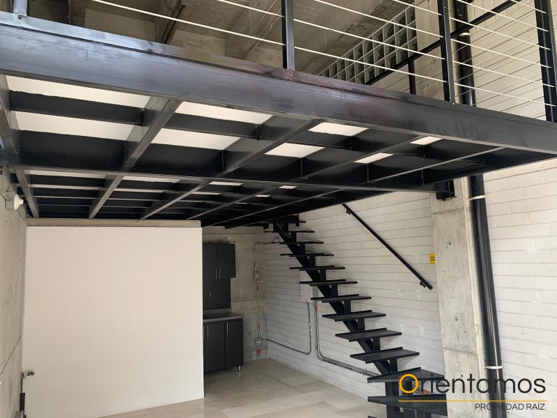 Local para el arriendo en Medellín - Belen el codigo es 17505 foto numero 3