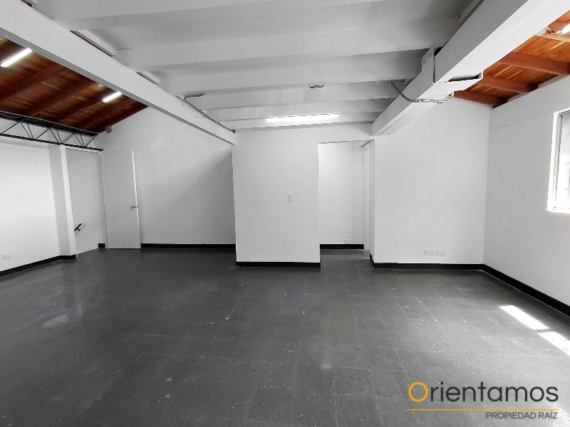 Local disponible para el arriendo en Medellín el codigo es 21494 foto numero 12