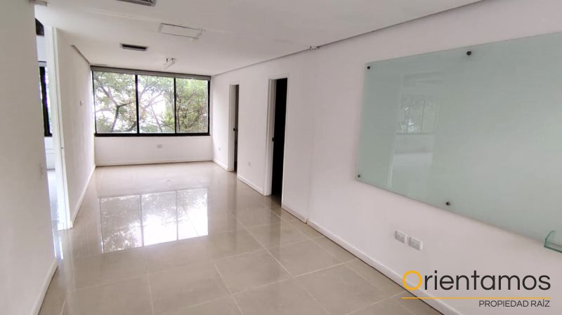 Oficina disponible para el arriendo en Medellín el codigo es 13638 foto numero 4