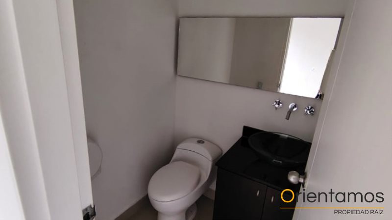 Oficina disponible para el arriendo en Medellín el codigo es 13638 foto numero 8