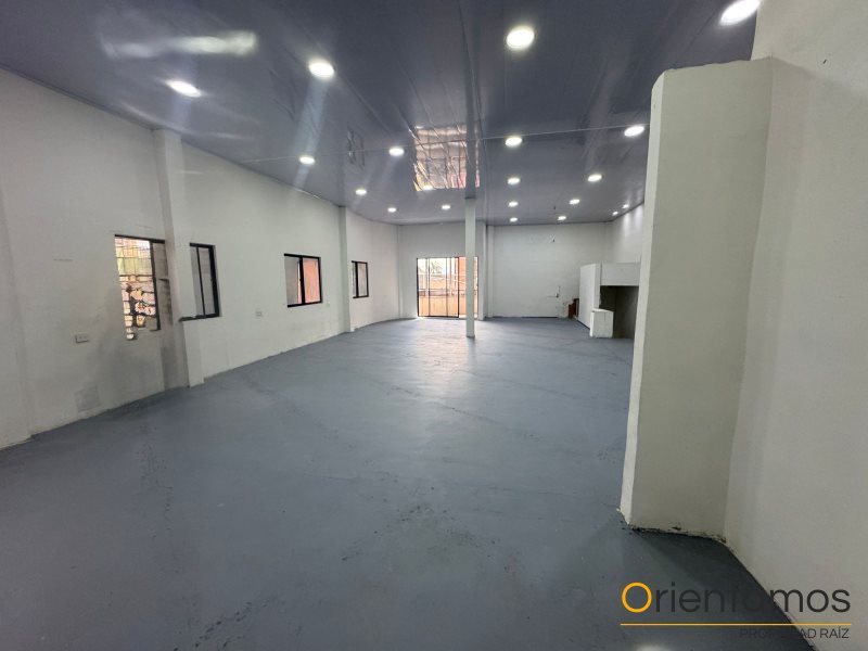 Casa-local disponible para el arriendo en Envigado el codigo es 20292 foto numero 6