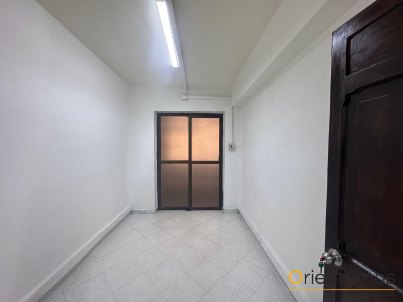 Casa-local disponible para el arriendo en Envigado el codigo es 20292 foto numero 13