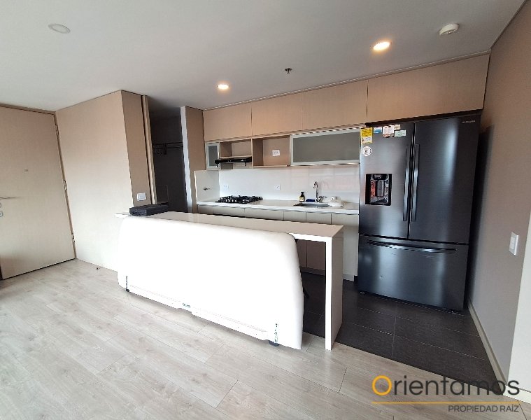 Apartamento disponible para el arriendo en Medellín el codigo es 21502 foto numero 3