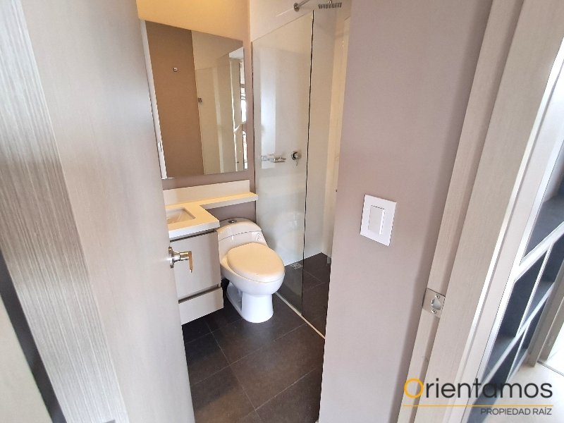 Apartamento disponible para el arriendo en Medellín el codigo es 21502 foto numero 7