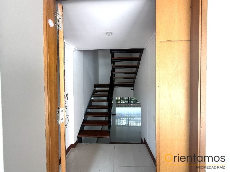 Casa disponible para el arriendo en Medellín el codigo es 21515 foto numero 6