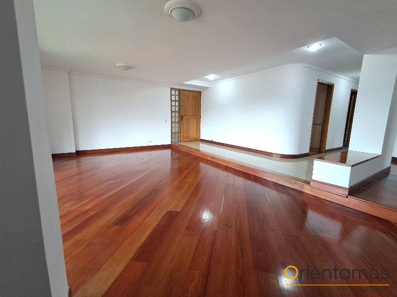 Apartamento disponible para el arriendo en Medellín el codigo es 21501 foto numero 4