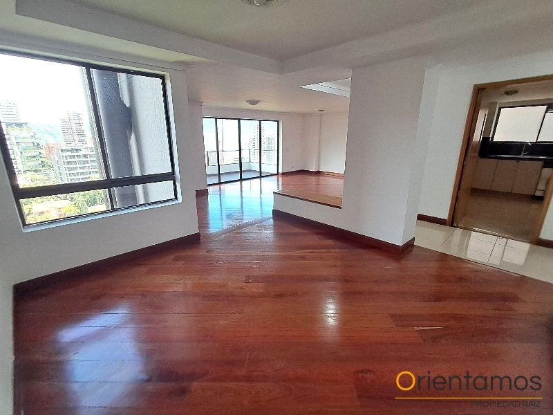 Apartamento disponible para el arriendo en Medellín el codigo es 21501 foto numero 5